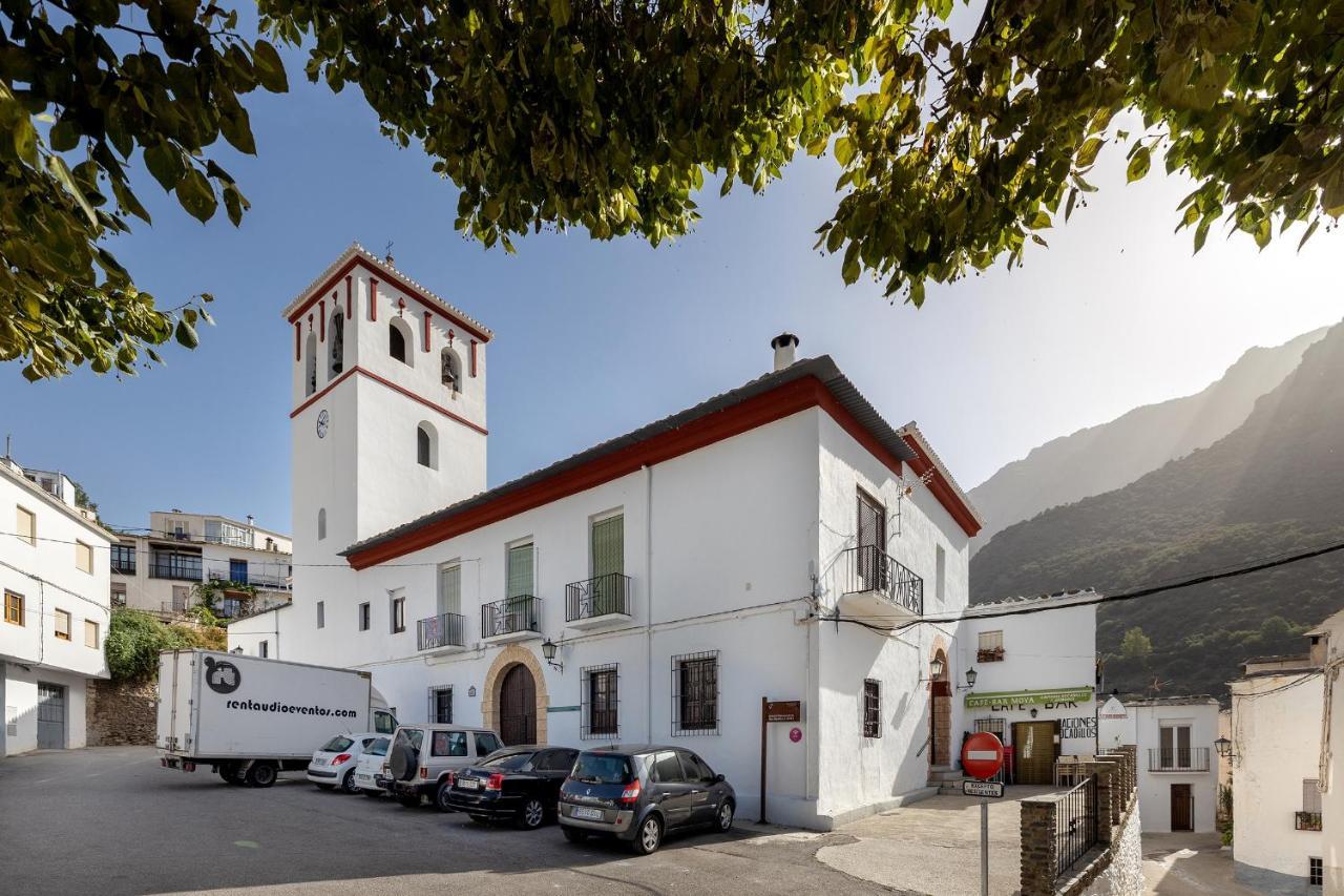 Casa Rural El Fuerte De Atabuey Trevélez Екстериор снимка