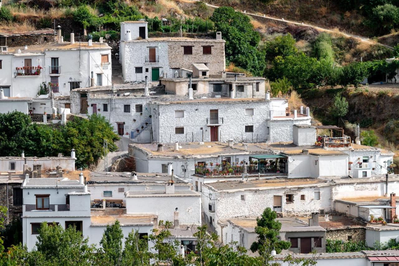 Casa Rural El Fuerte De Atabuey Trevélez Екстериор снимка